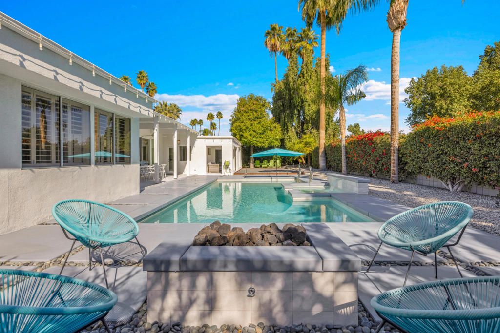 Image 50 of property listing at 2358 S Alhambra Drive, Palm Springs, CA 92264