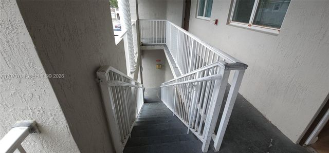 1662 SE 27th Drive 208, Homestead, FL 33035