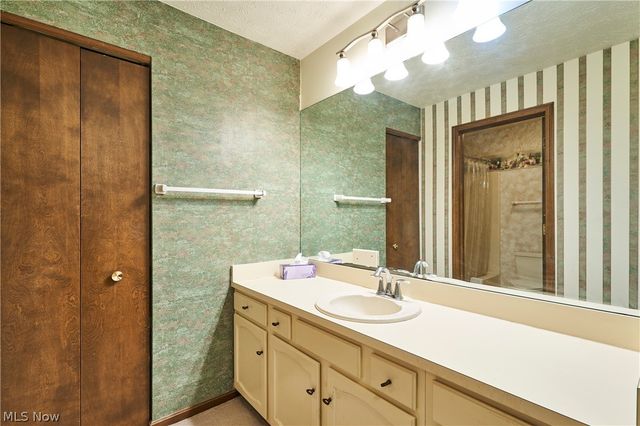 171 Granger Road 142, Medina, OH 44256