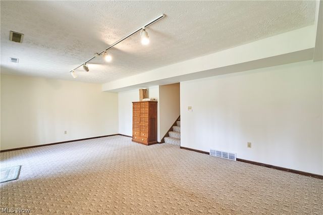171 Granger Road 142, Medina, OH 44256