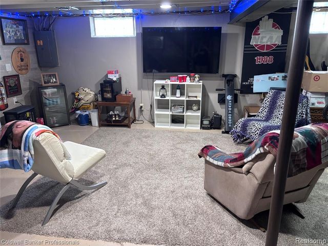 22829 Arcadia Street, Saint Clair Shores, MI 48082