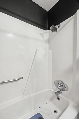 1109 County Road 132A, Kingsland, TX 78639