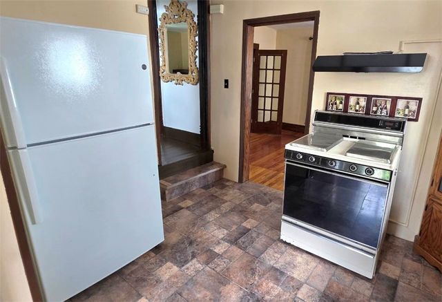 204 Boyles Ave, New Castle, PA 16101