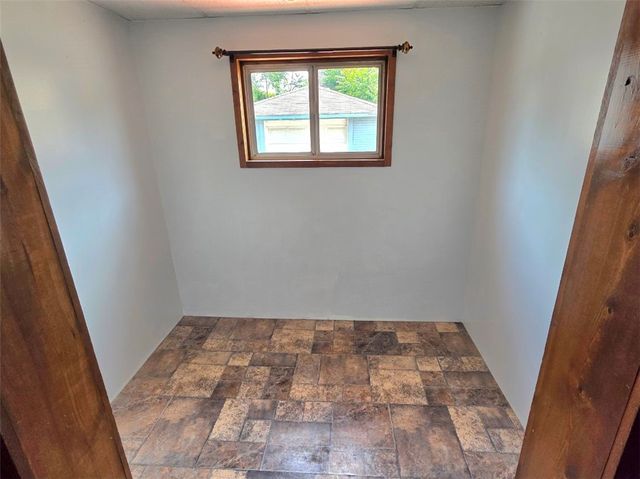 204 Boyles Ave, New Castle, PA 16101