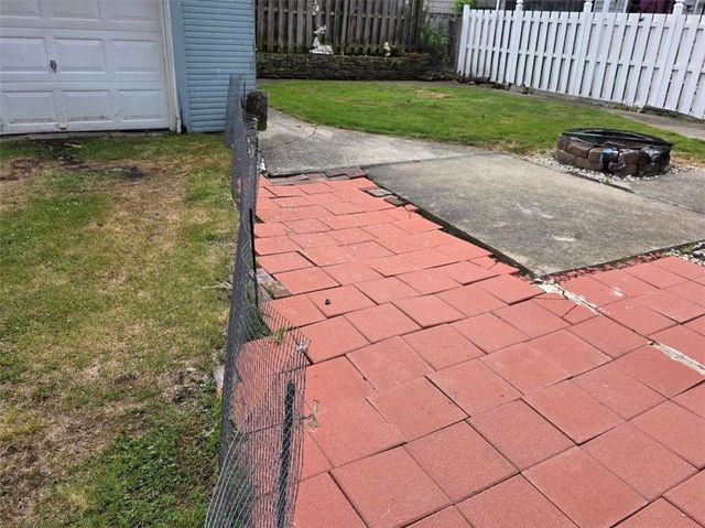 204 Boyles Ave, New Castle, PA 16101