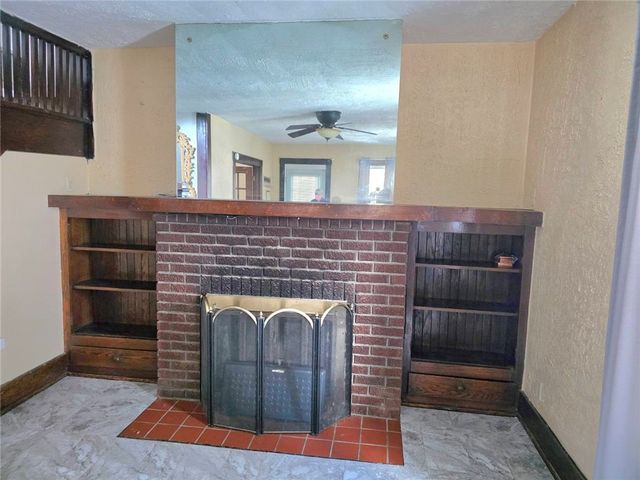 204 Boyles Ave, New Castle, PA 16101