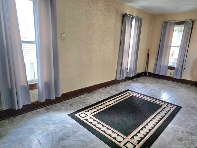 204 Boyles Ave, New Castle, PA 16101