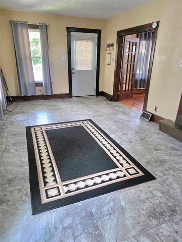 204 Boyles Ave, New Castle, PA 16101