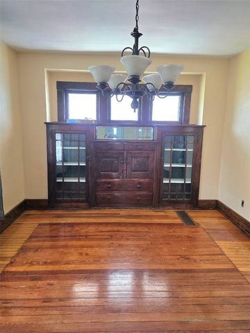 204 Boyles Ave, New Castle, PA 16101