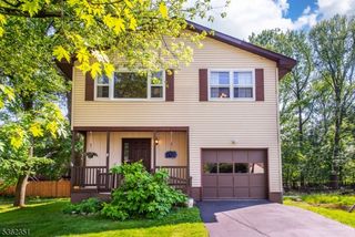 40 Riveredge Dr, Fairfield Twp., NJ 07004