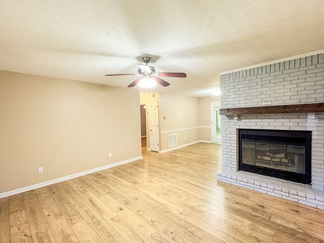 67 Hilco Dr, Lafayette, TN 37083