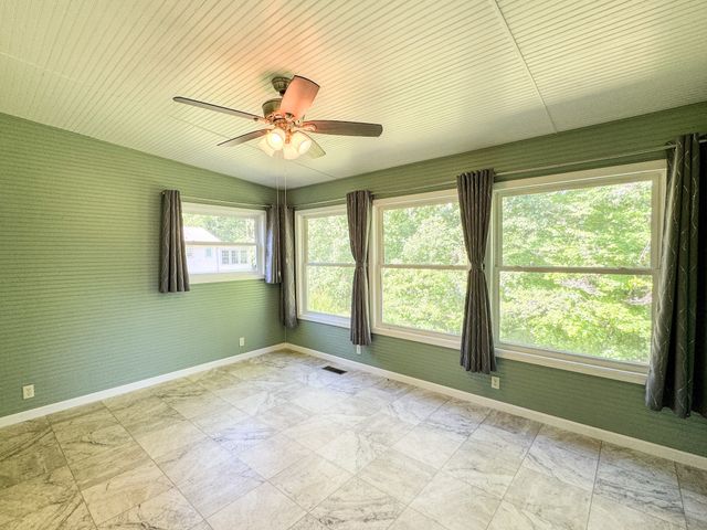 67 Hilco Dr, Lafayette, TN 37083
