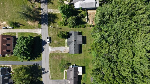 67 Hilco Dr, Lafayette, TN 37083
