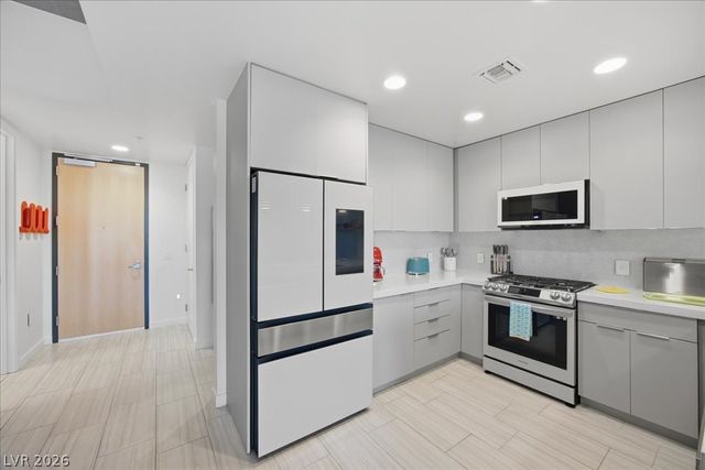 353 East Bonneville Avenue 121, Las Vegas, NV 89101