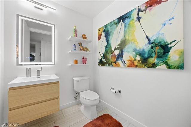 353 East Bonneville Avenue 121, Las Vegas, NV 89101