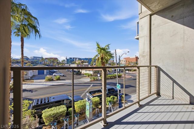 353 East Bonneville Avenue 121, Las Vegas, NV 89101