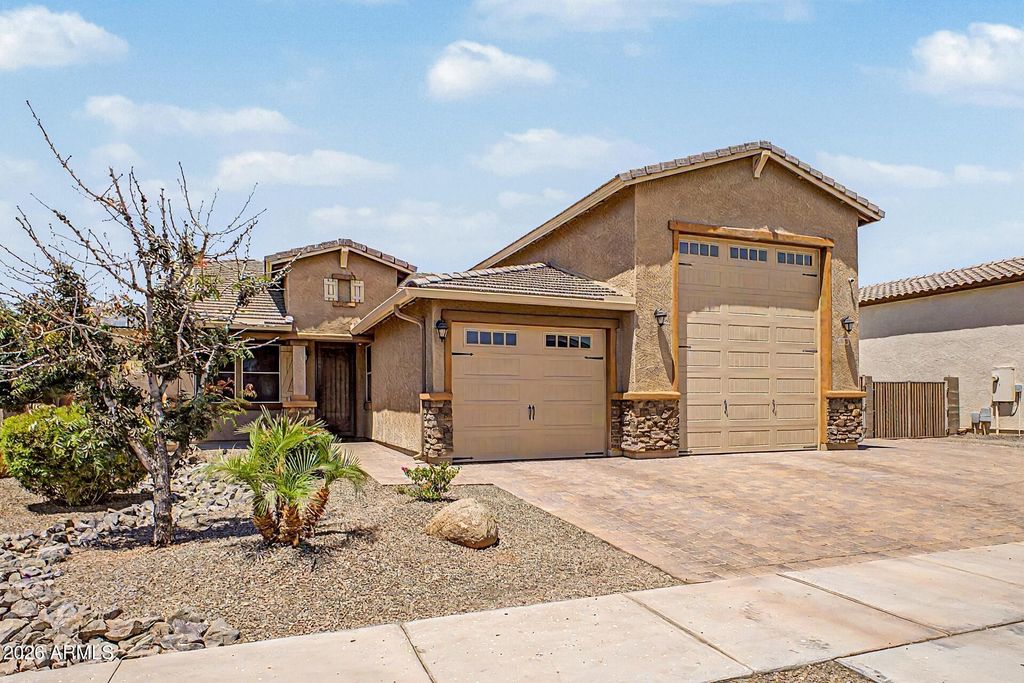 18230 W LOUISE Drive, Surprise, AZ 85387 — exterior