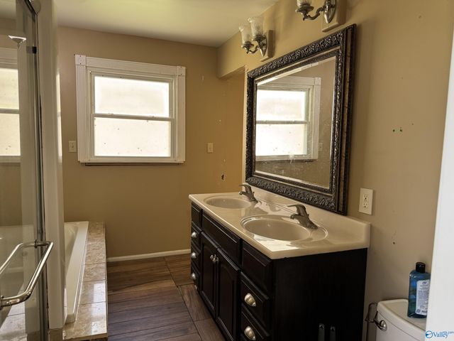 1156 Crawford Bottom Road, Somerville, AL 35670