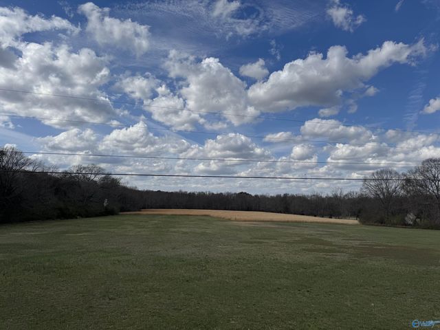 1156 Crawford Bottom Road, Somerville, AL 35670