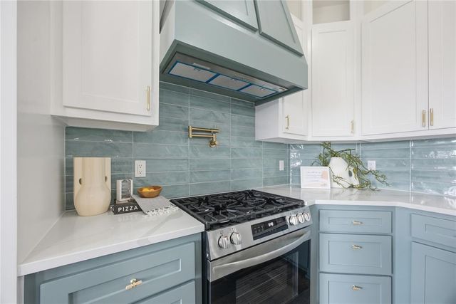 2437 CANYON Circle, Blanchard, OK 73010