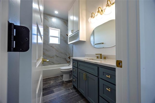 2437 CANYON Circle, Blanchard, OK 73010