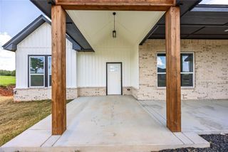 2437 CANYON Circle, Blanchard, OK 73010