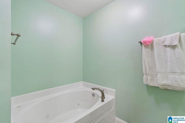 357 VINCENT STREET, Alabaster, AL 35007
