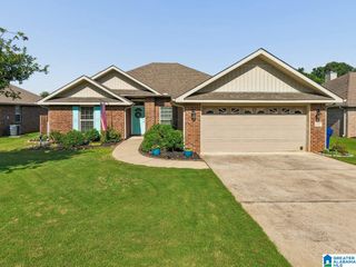 357 VINCENT STREET, Alabaster, AL 35007