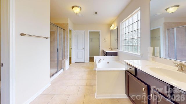 1310 Middlecrest Drive NW, Concord, NC 28027