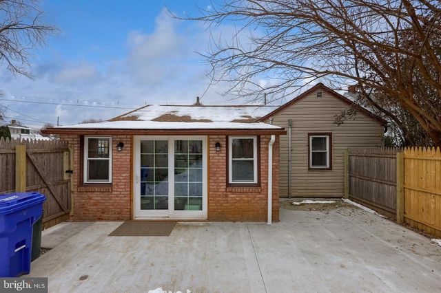 26 S 6TH AVE, Lebanon, PA 17042