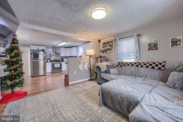 26 S 6TH AVE, Lebanon, PA 17042