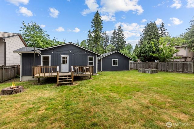 2015 104th Street SW, Everett, WA 98204