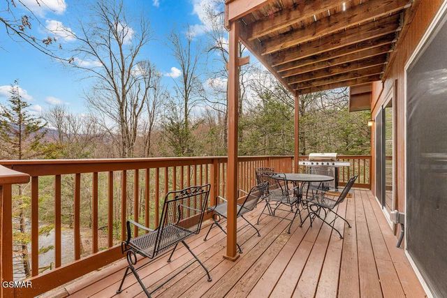 924 Stans Court, Gatlinburg, TN 37738