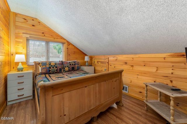 924 Stans Court, Gatlinburg, TN 37738