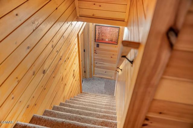 924 Stans Court, Gatlinburg, TN 37738