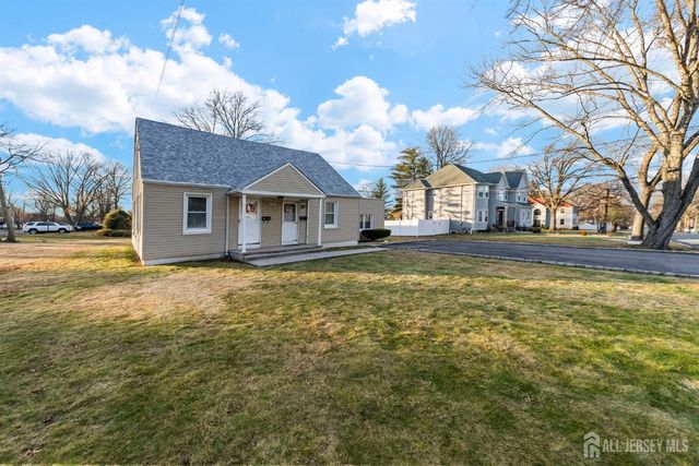 973 Ellis Parkway, Edison, NJ 08820