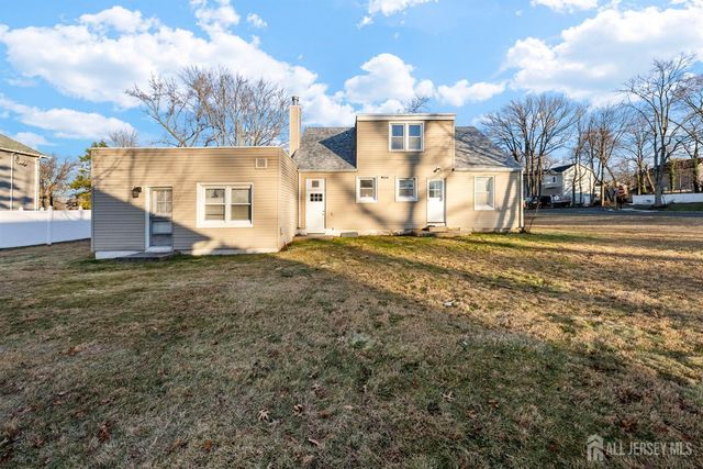 973 Ellis Parkway, Edison, NJ 08820