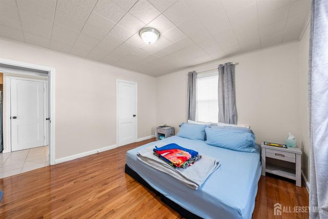 973 Ellis Parkway, Edison, NJ 08820