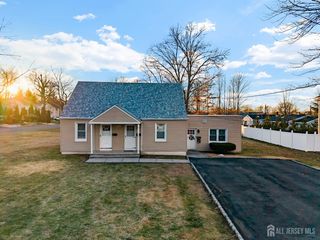 973 Ellis Parkway, Edison, NJ 08820