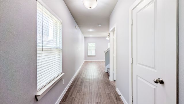 9918 Ironhorse Drive, Dallas, TX 75227