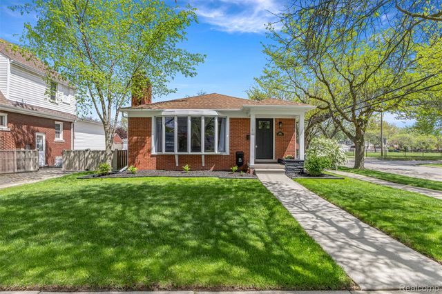 2515 21st Street, Wyandotte, MI 48192