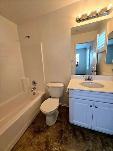 6372 Tivoli Lane, Eastvale, CA 91752