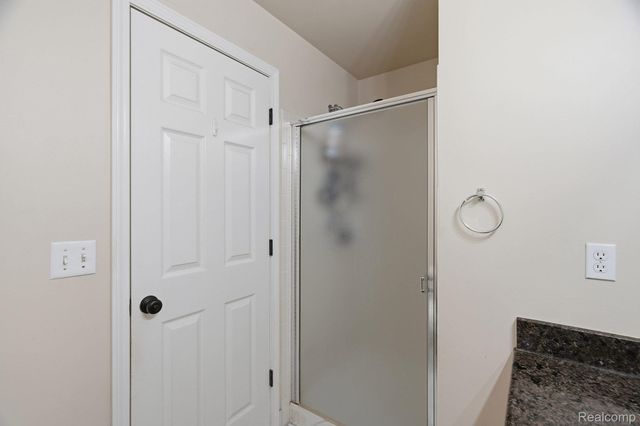 21856 Hartford Way, Macomb Township, MI 48042