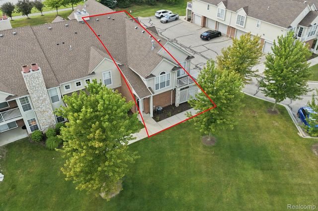 21856 Hartford Way, Macomb Township, MI 48042