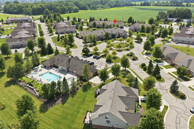 21856 Hartford Way, Macomb Township, MI 48042