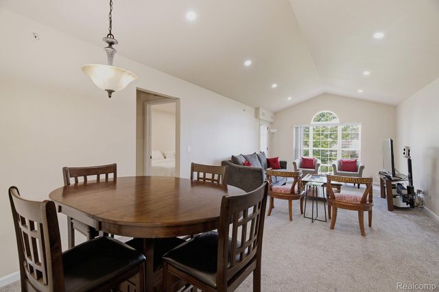 21856 Hartford Way, Macomb Township, MI 48042