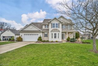3795 Heathery Circle, Medina, OH 44256