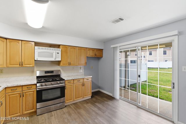 280 Fairfield Place, Morganville, NJ 07751