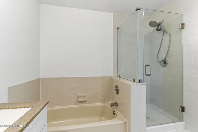 280 Fairfield Place, Morganville, NJ 07751