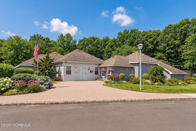 280 Fairfield Place, Morganville, NJ 07751